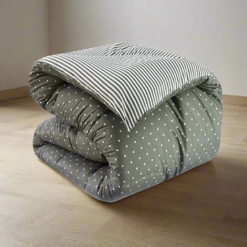 1 PC Single Comforter- Grey Polka