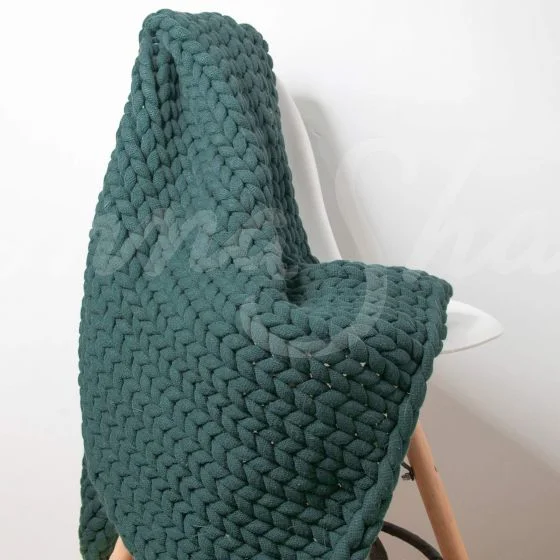 Chunky Knit Throw ~ Peacock