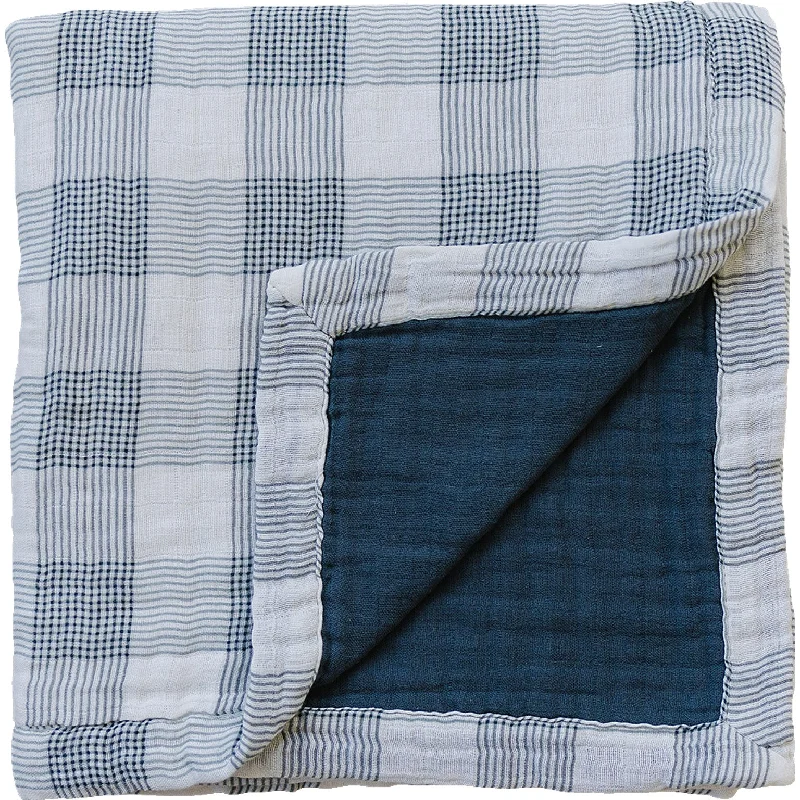 Coastal Plaid + Navy Muslin Quilt