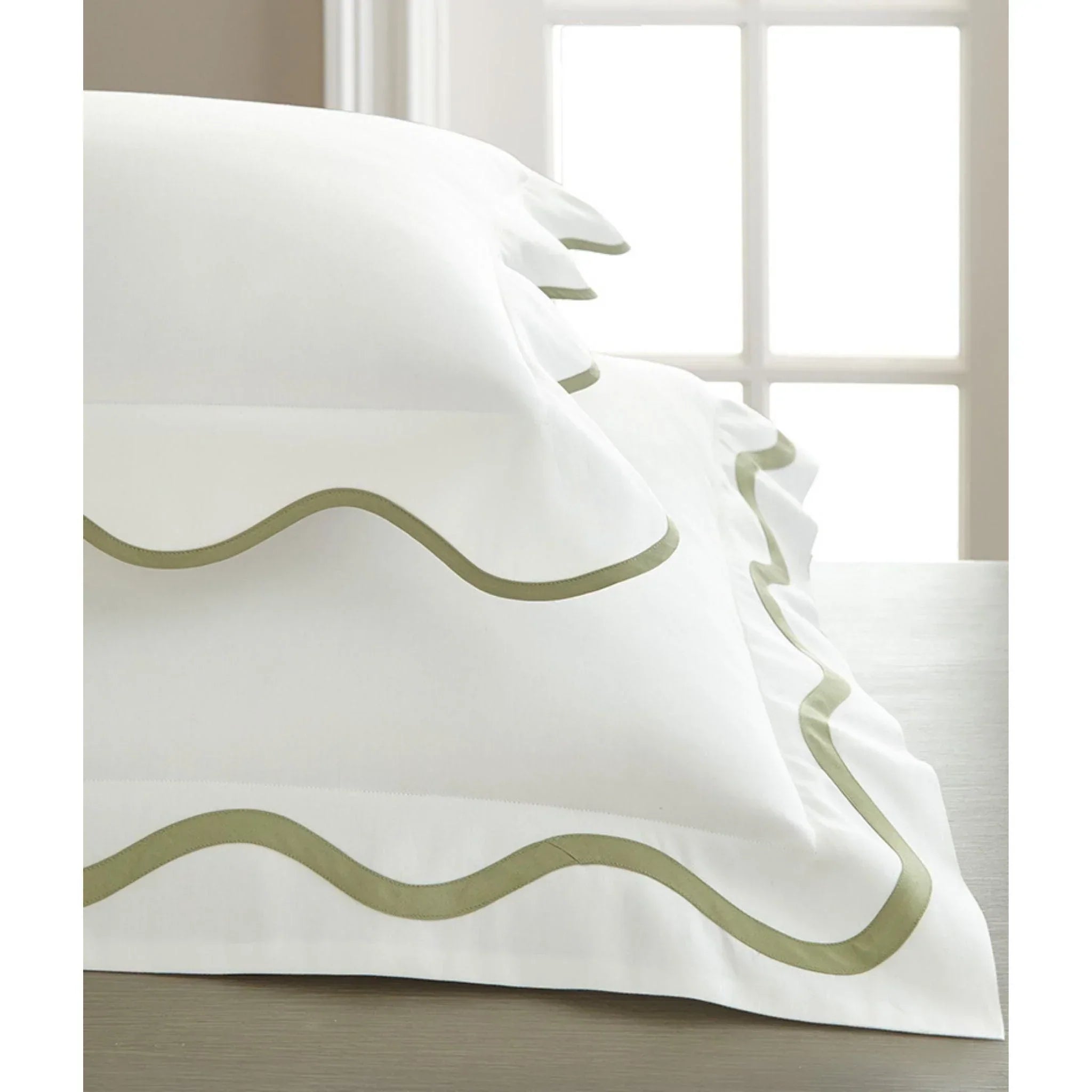 Tess Traditional Scalloped Tape Design Duvet Cover