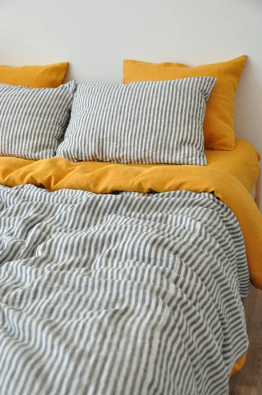 Double-sided turmeric and white&gray stripe duvet cover