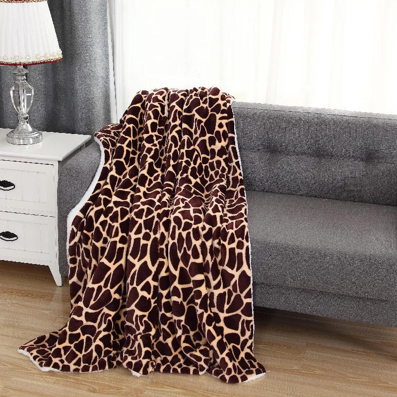 Elegant Comfort Velvet Plush Sherpa Throw 50" x 60" Velvet Feel - Sherpa Back Throw Blanket