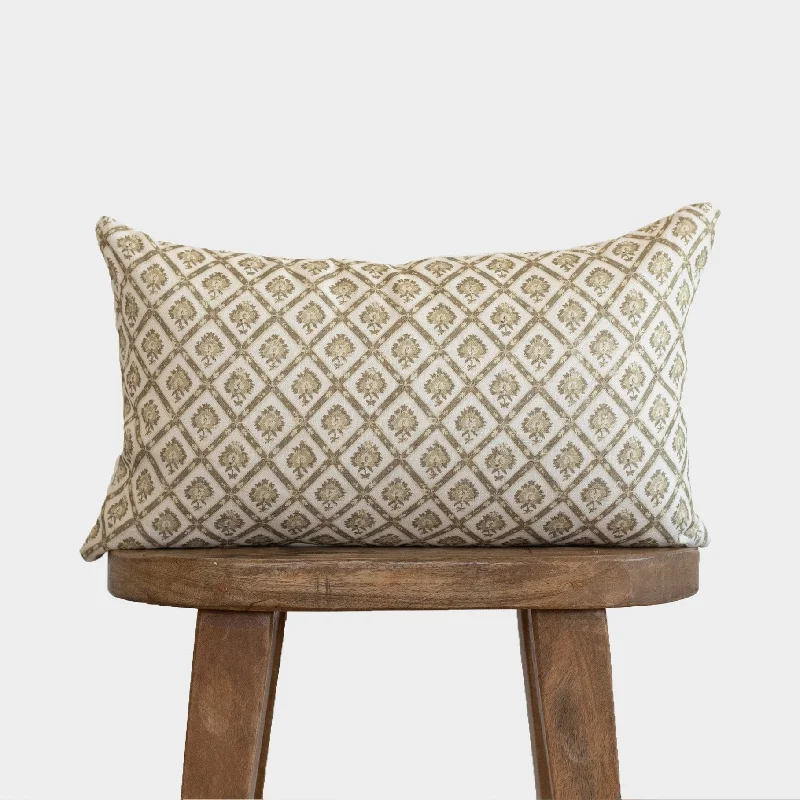 Elise in linen - lumbar - 12x20" | 12x40"