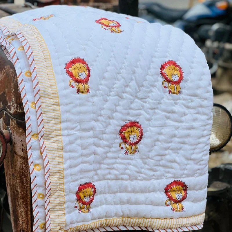 Soft Muslin Cotton Reversible Baby Quilt - Lion