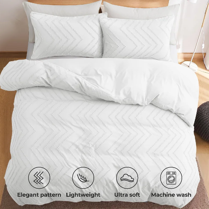 High Quality 3 Piece Wave Clipped Duvet Cover Set with Zipper Closure White