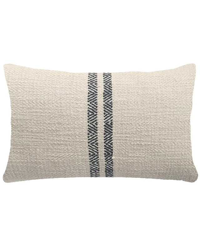 hugh lumbar pillow cover