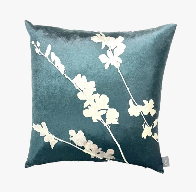 Orchid Malachite Ivoire Signature Velvet Pillows